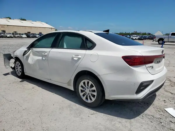 3KPF24ADXME302146 2021 KIA FORTE - Image 2