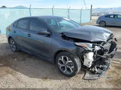 3KPF24ADXME305192 2021 KIA FORTE