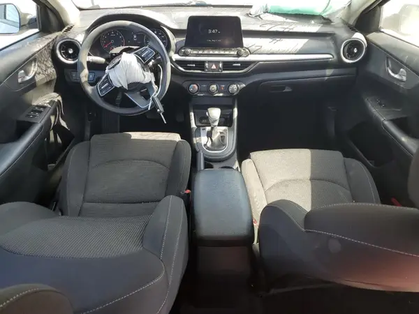 3KPF24ADXME306441 2021 KIA FORTE - Image 8