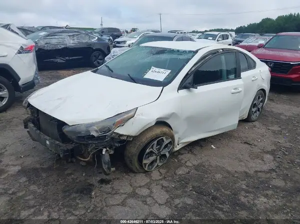 3KPF24ADXME307329 2021 KIA FORTE - Image 2