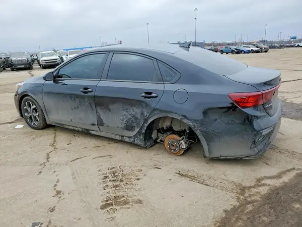 3KPF24ADXME307668 2021 KIA FORTE - Image 2