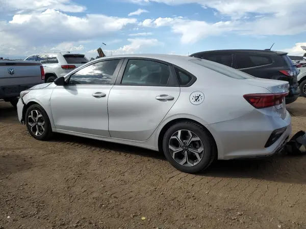 3KPF24ADXME307749 2021 KIA FORTE - Image 2