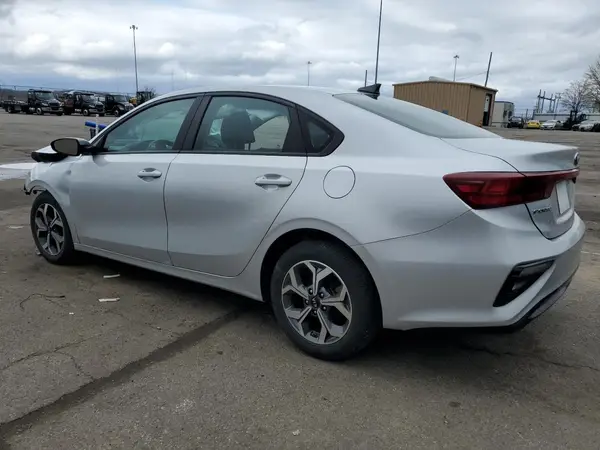 3KPF24ADXME307766 2021 KIA FORTE - Image 2