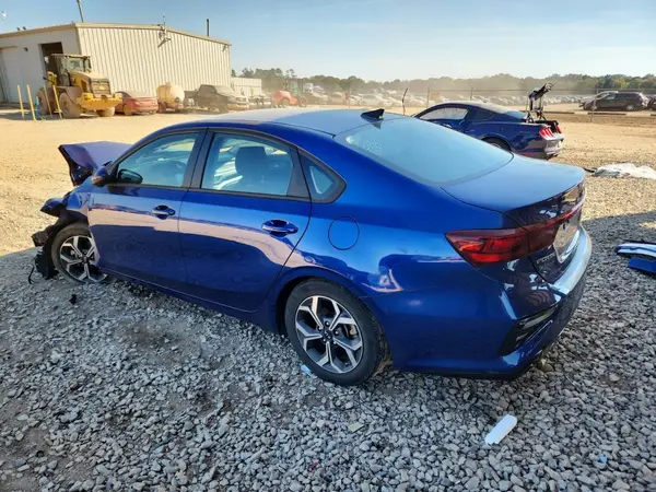 3KPF24ADXME309419 2021 KIA FORTE - Image 2