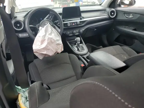 3KPF24ADXME310120 2021 KIA FORTE - Image 8