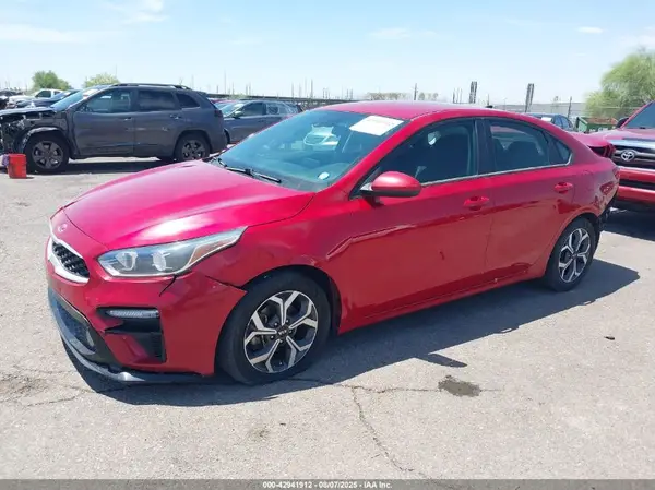 3KPF24ADXME310201 2021 KIA FORTE - Image 2