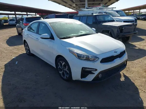 3KPF24ADXME311994 2021 KIA FORTE - Image 1