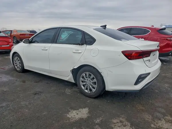 3KPF24ADXME312899 2021 KIA FORTE - Image 2