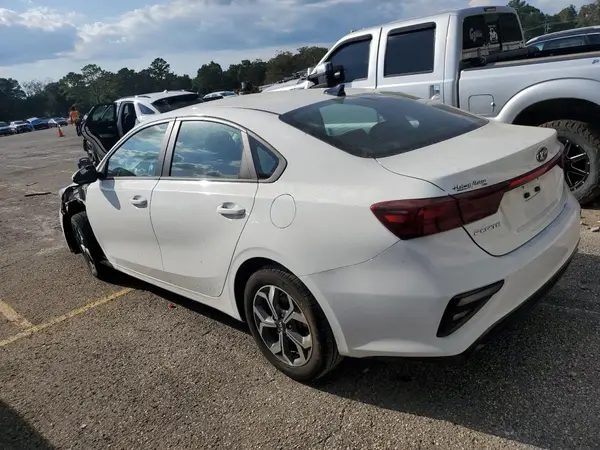3KPF24ADXME313986 2021 KIA FORTE - Image 2