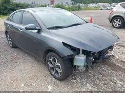 3KPF24ADXME316886 2021 KIA FORTE
