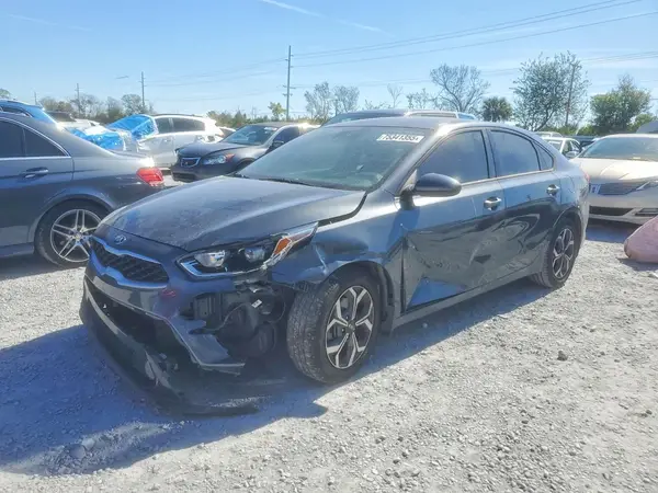 3KPF24ADXME317827 2021 KIA FORTE - Image 1