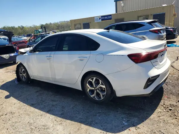 3KPF24ADXME318766 2021 KIA FORTE - Image 2