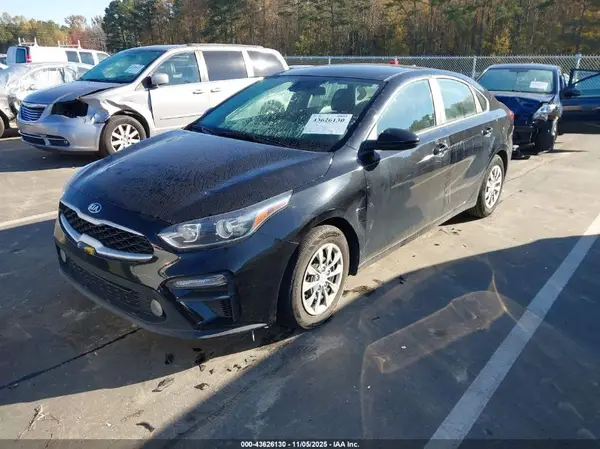3KPF24ADXME326639 2021 KIA FORTE - Image 2