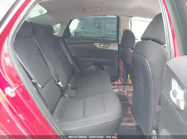 3KPF24ADXME329539 2021 KIA FORTE - Image 8