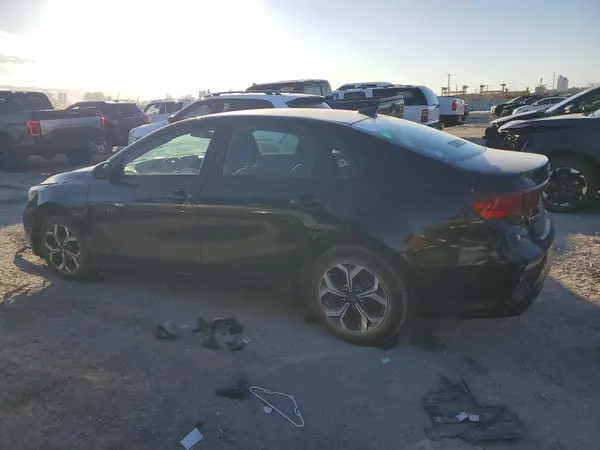 3KPF24ADXME332537 2021 KIA FORTE - Image 2