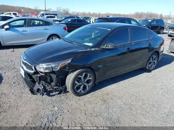 3KPF24ADXME332599 2021 KIA FORTE - Image 2