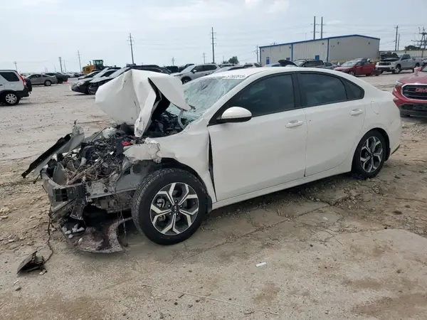 3KPF24ADXME333428 2021 KIA FORTE - Image 1