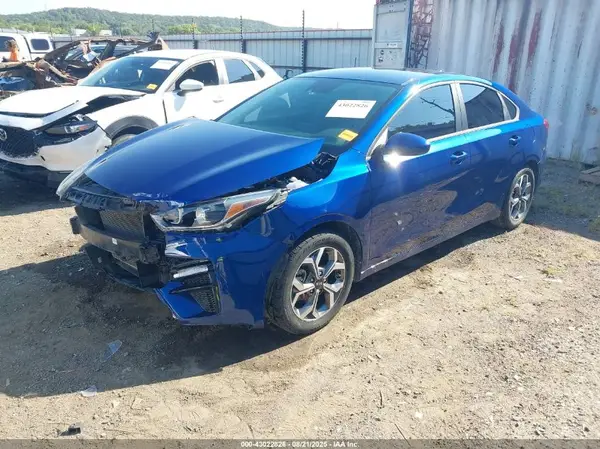 3KPF24ADXME338421 2021 KIA FORTE - Image 2