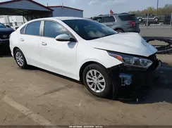 3KPF24ADXME338905 2021 KIA FORTE