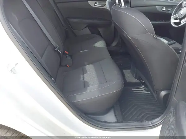 3KPF24ADXME339858 2021 KIA FORTE - Image 8