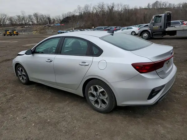3KPF24ADXME341478 2021 KIA FORTE - Image 2