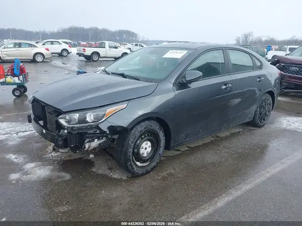 3KPF24ADXME344042 2021 KIA FORTE - Image 2