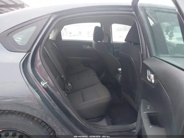 3KPF24ADXME344042 2021 KIA FORTE - Image 8