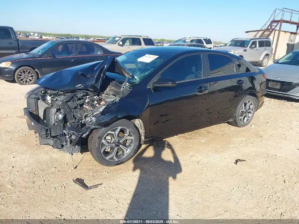 3KPF24ADXME345210 2021 KIA FORTE - Image 2