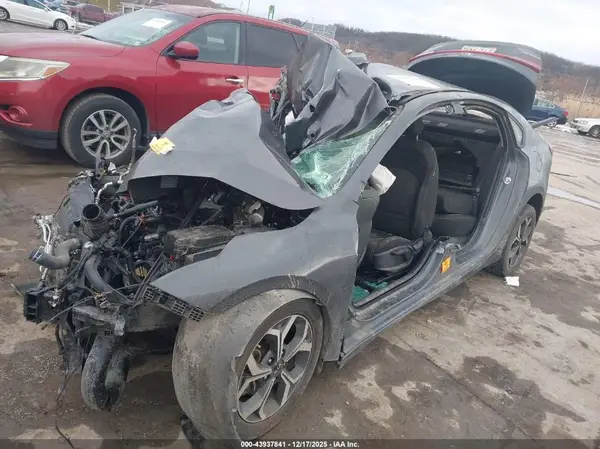 3KPF24ADXME347992 2021 KIA FORTE - Image 2