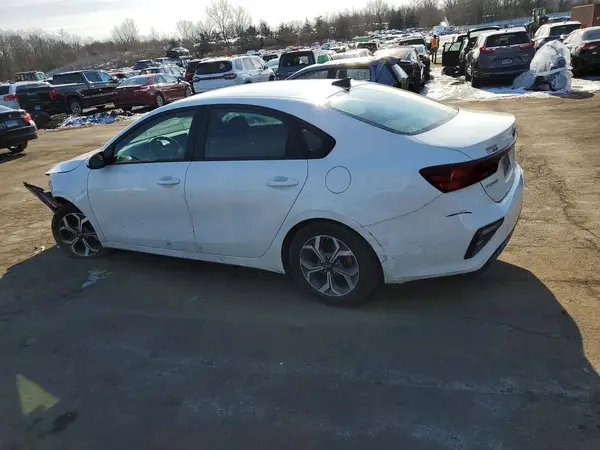 3KPF24ADXME352481 2021 KIA FORTE - Image 2