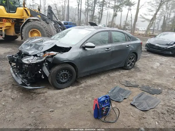 3KPF24ADXME353128 2021 KIA FORTE - Image 2