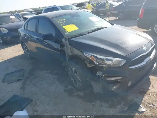 3KPF24ADXME355848 2021 KIA FORTE - Image 1