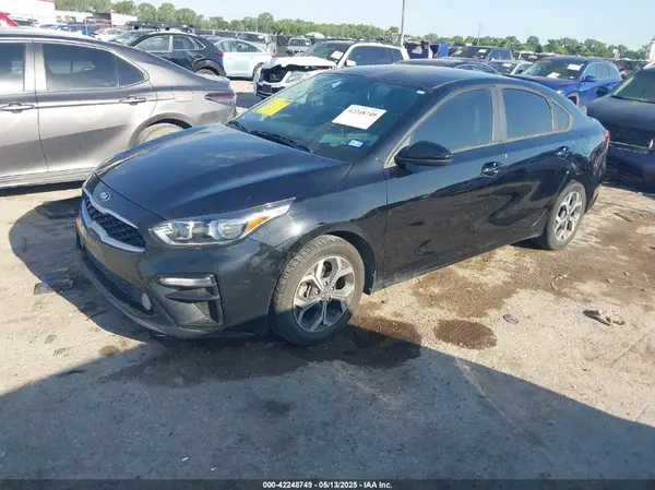 3KPF24ADXME355848 2021 KIA FORTE - Image 2