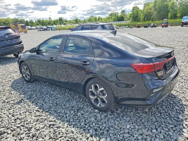 3KPF24ADXME359611 2021 KIA FORTE - Image 2