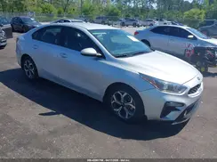 3KPF24ADXME359818 2021 KIA FORTE