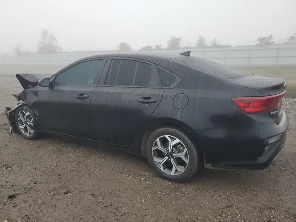 3KPF24ADXME360368 2021 KIA FORTE - Image 2