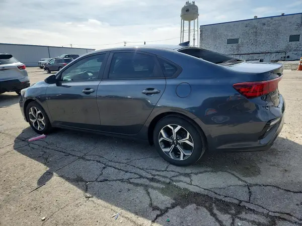 3KPF24ADXME361827 2021 KIA FORTE - Image 2