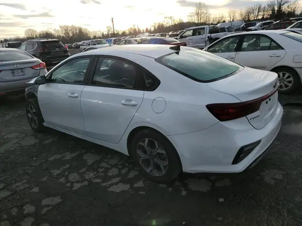 3KPF24ADXME363142 2021 KIA FORTE - Image 2