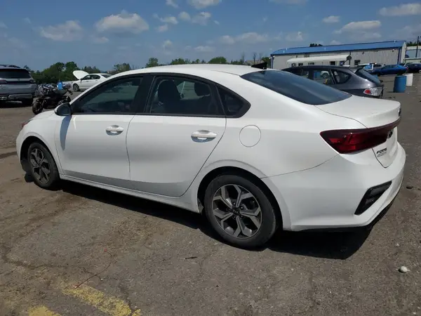 3KPF24ADXME365098 2021 KIA FORTE - Image 2