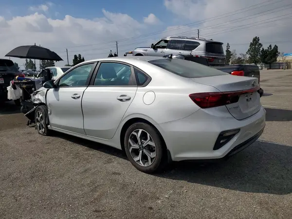 3KPF24ADXME367403 2021 KIA FORTE - Image 2