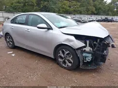 3KPF24ADXME370740 2021 KIA FORTE