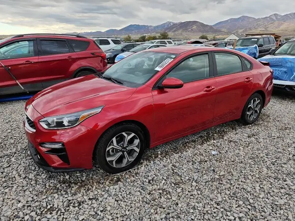 3KPF24ADXME371368 2021 KIA FORTE - Image 1