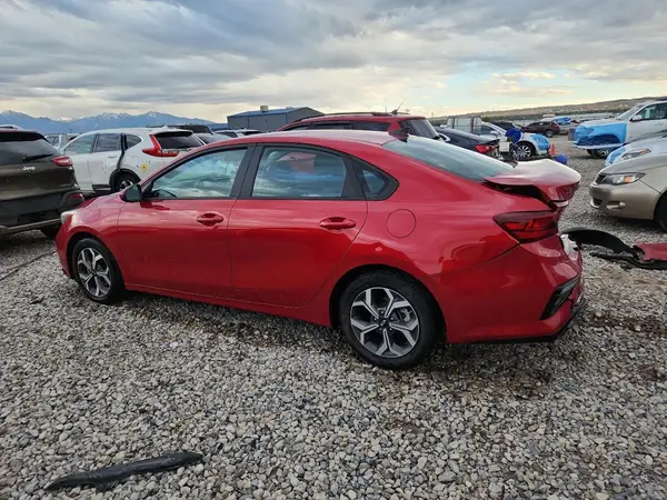 3KPF24ADXME371368 2021 KIA FORTE - Image 2