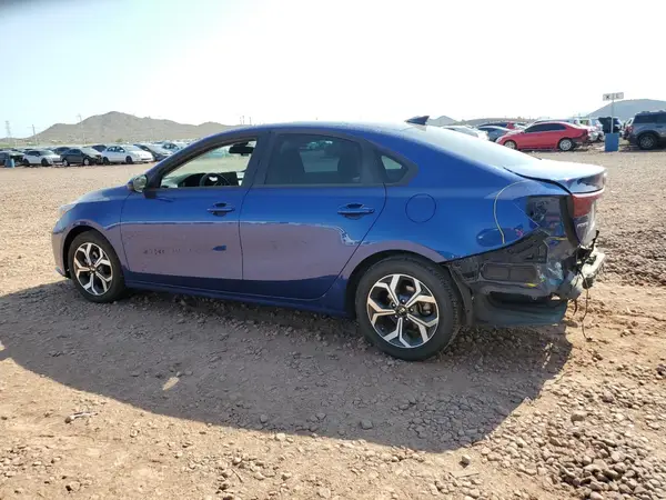 3KPF24ADXME373251 2021 KIA FORTE - Image 2