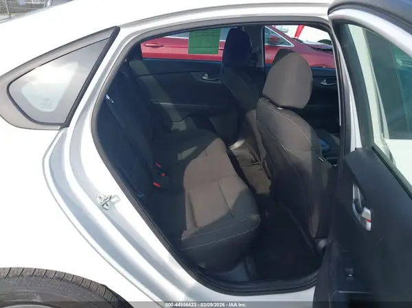 3KPF24ADXME377929 2021 KIA FORTE - Image 8