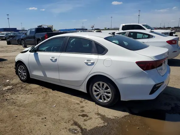 3KPF24ADXME378546 2021 KIA FORTE - Image 2