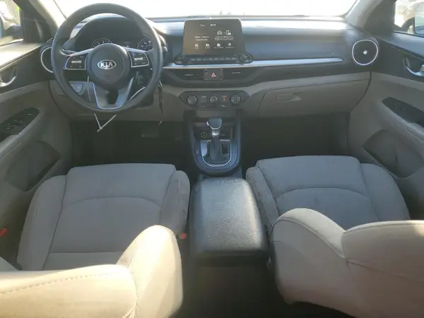 3KPF24ADXME380281 2021 KIA FORTE - Image 8