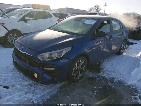 3KPF24ADXME381852 2021 KIA FORTE - Image 2