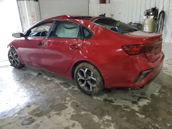 3KPF24ADXME383245 2021 KIA FORTE - Image 2