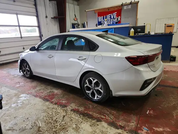 3KPF24ADXME383424 2021 KIA FORTE - Image 2